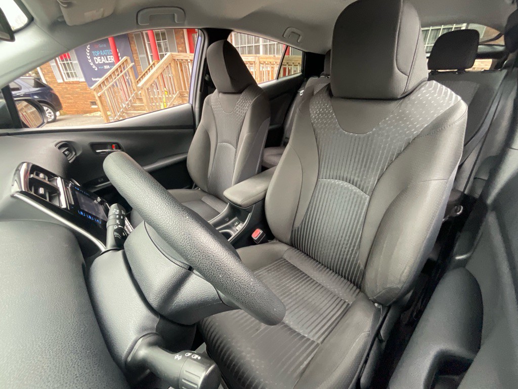 2016 Toyota Prius Image 16