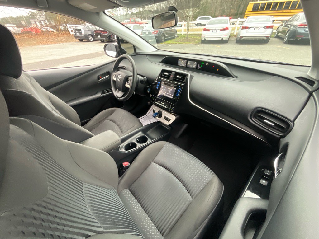 2016 Toyota Prius Image 18