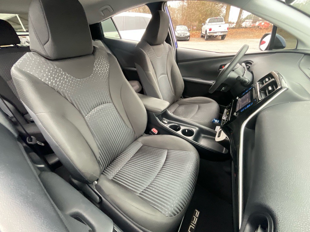 2016 Toyota Prius Image 19