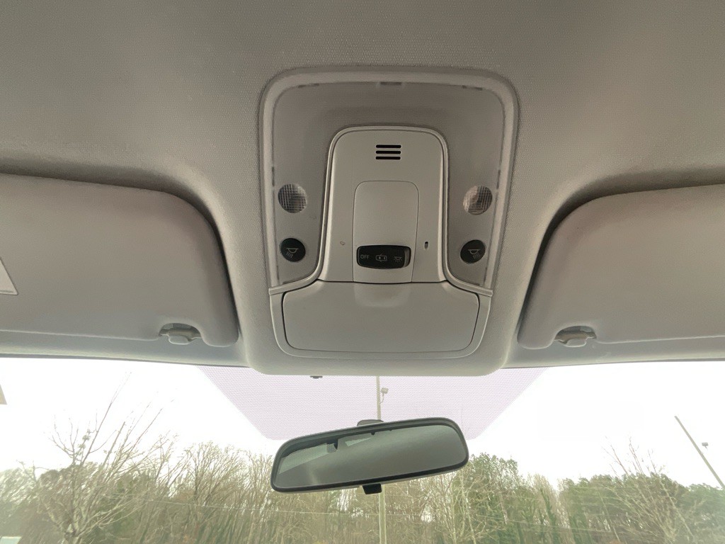 2016 Toyota Prius Image 26