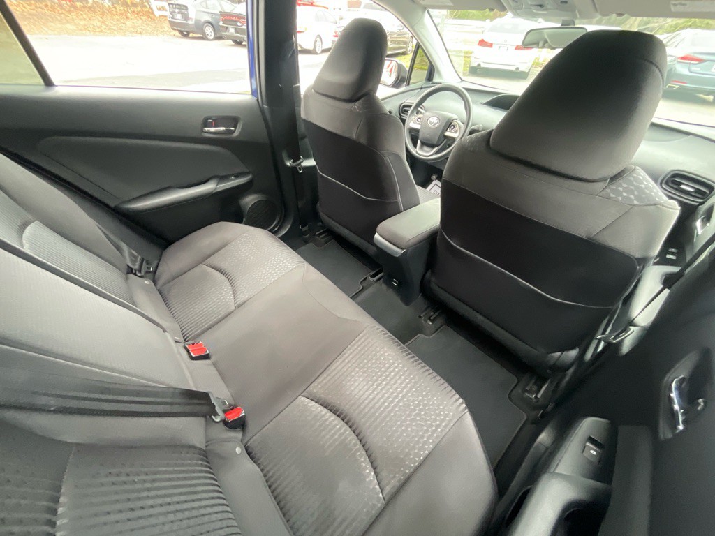 2016 Toyota Prius Image 31