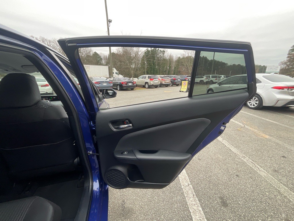 2016 Toyota Prius Image 43