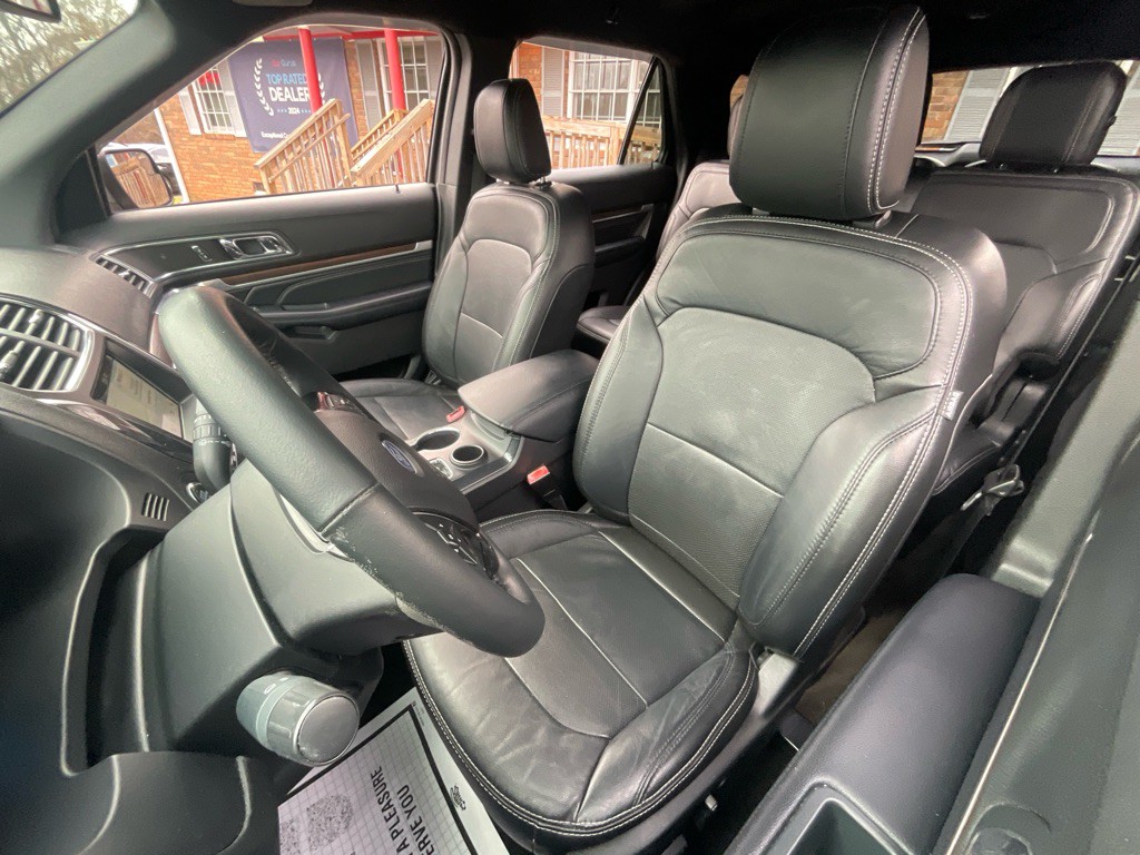 2018 Ford Explorer Image 16