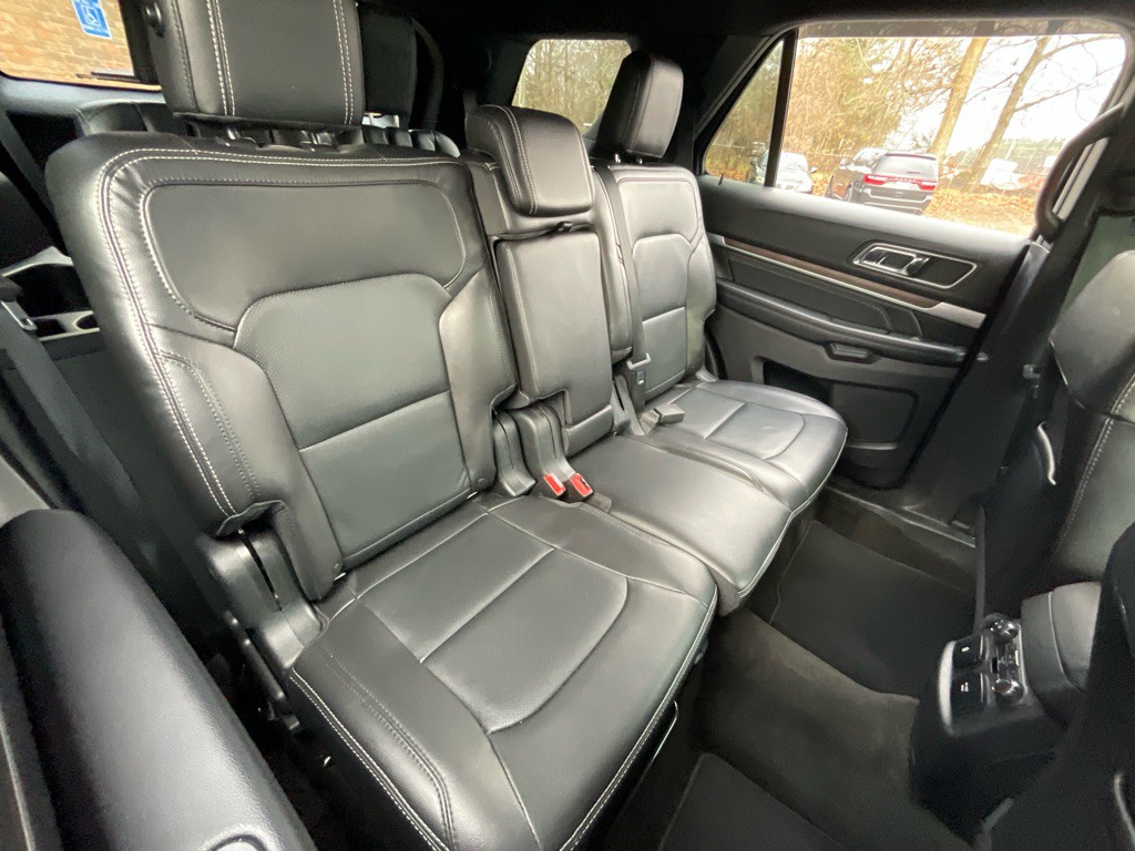 2018 Ford Explorer Image 33