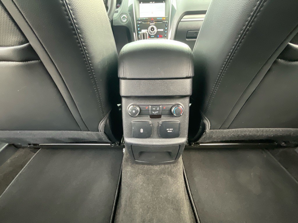 2018 Ford Explorer Image 35