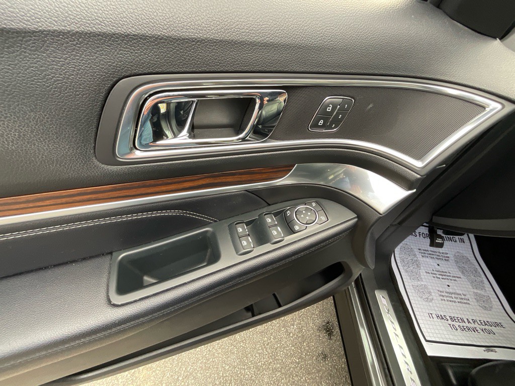 2018 Ford Explorer Image 45