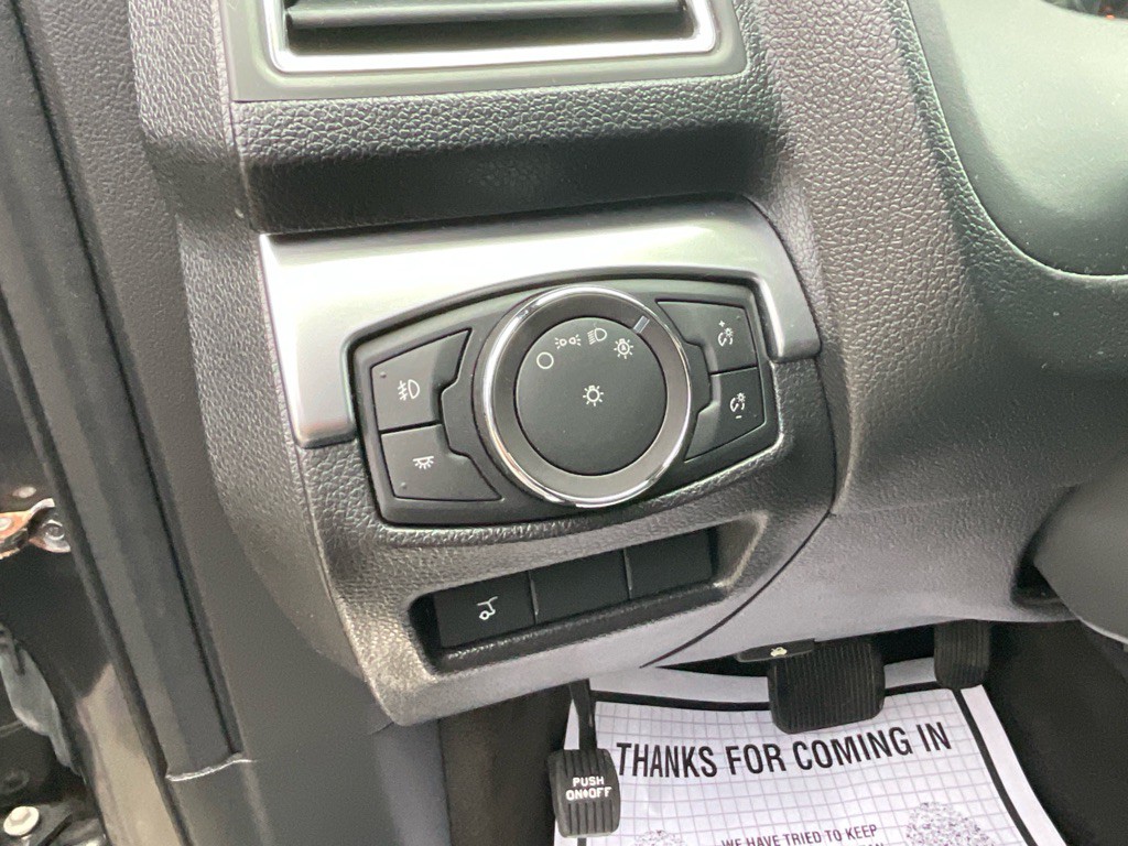 2018 Ford Explorer Image 46