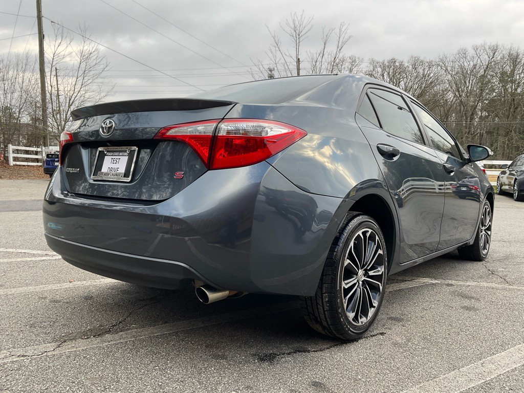 2016 Toyota Corolla Image 5
