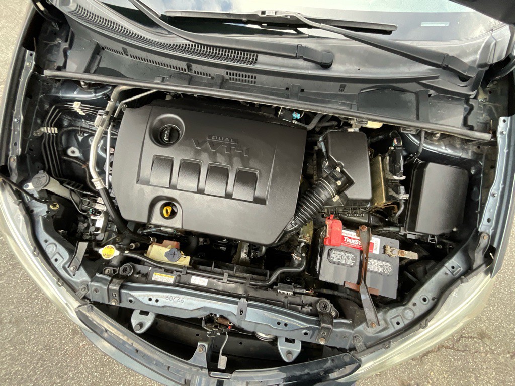 2016 Toyota Corolla Image 13