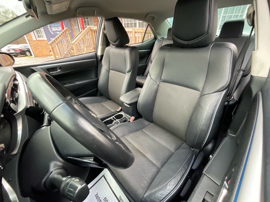 2016 Toyota Corolla Image 16