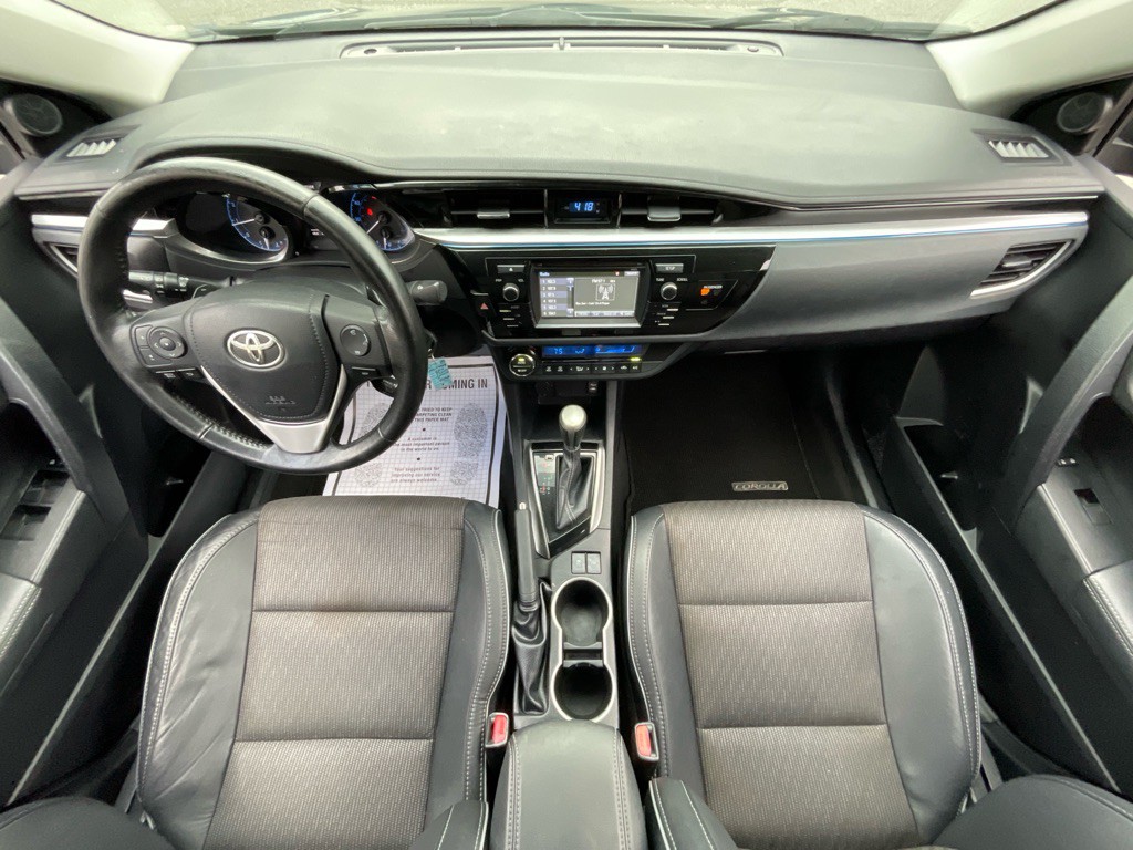 2016 Toyota Corolla Image 21