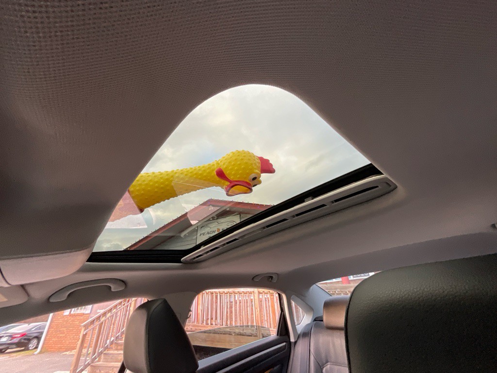 2016 Volkswagen Passat Image 27