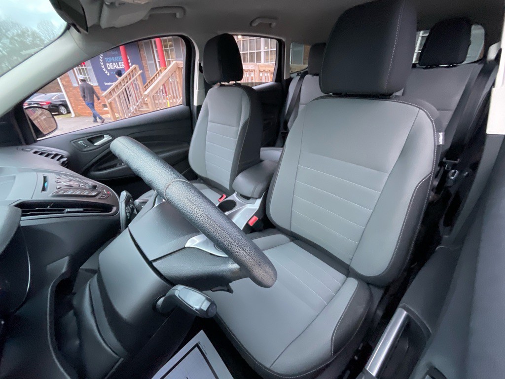 2016 Ford Escape Image 16