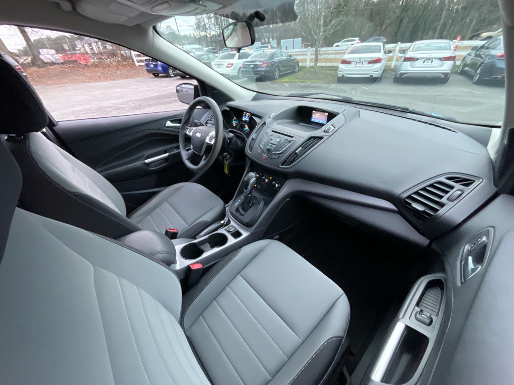 2016 Ford Escape Image 18