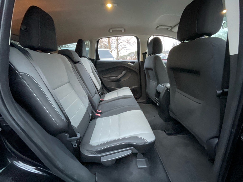 2016 Ford Escape Image 30