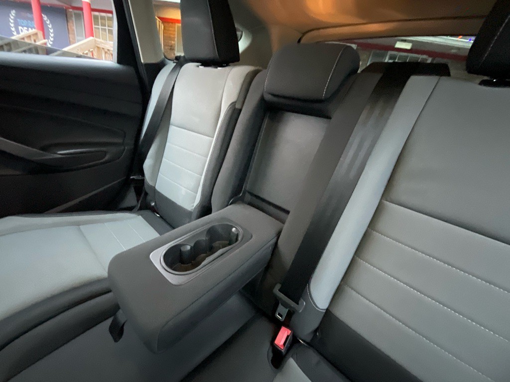 2016 Ford Escape Image 33