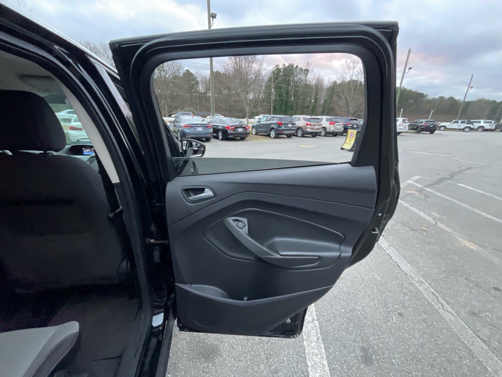 2016 Ford Escape Image 43