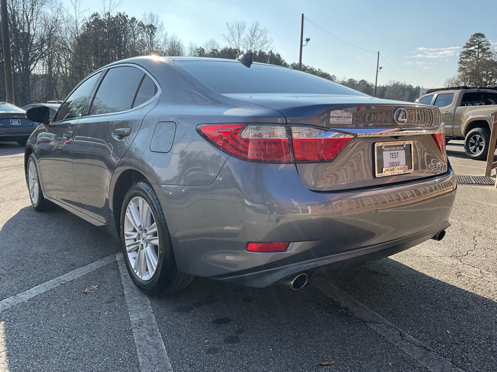 2015 Lexus ES 350 Image 7