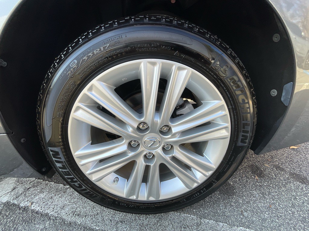 2015 Lexus ES 350 Image 11