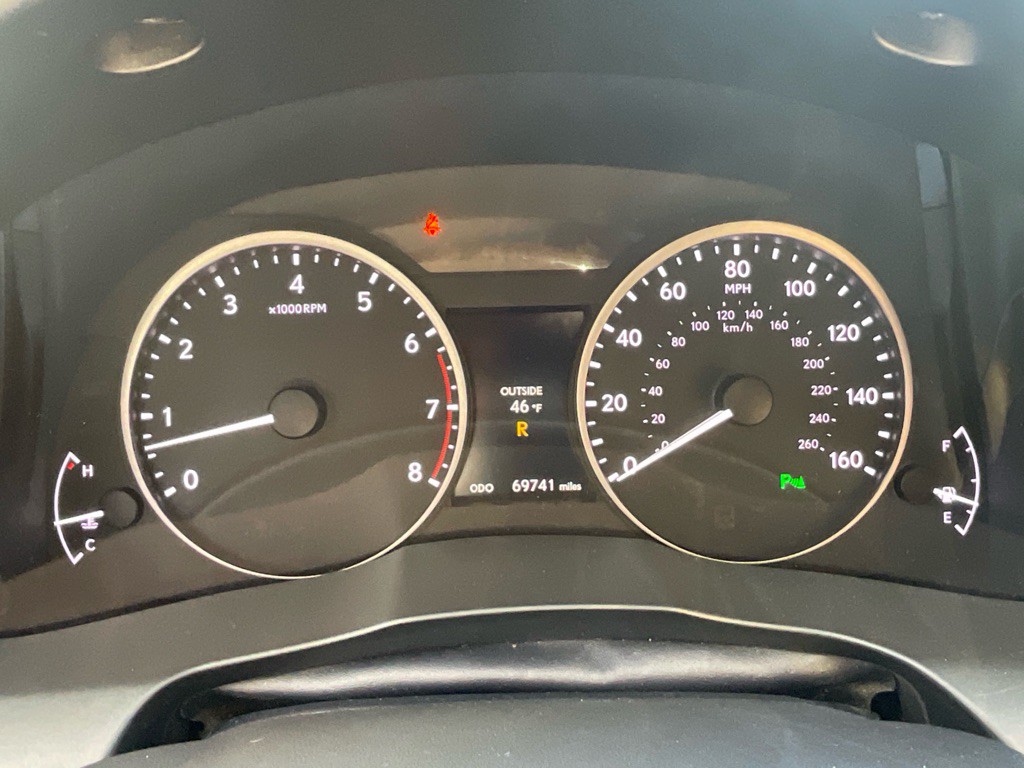 2015 Lexus ES 350 Image 24