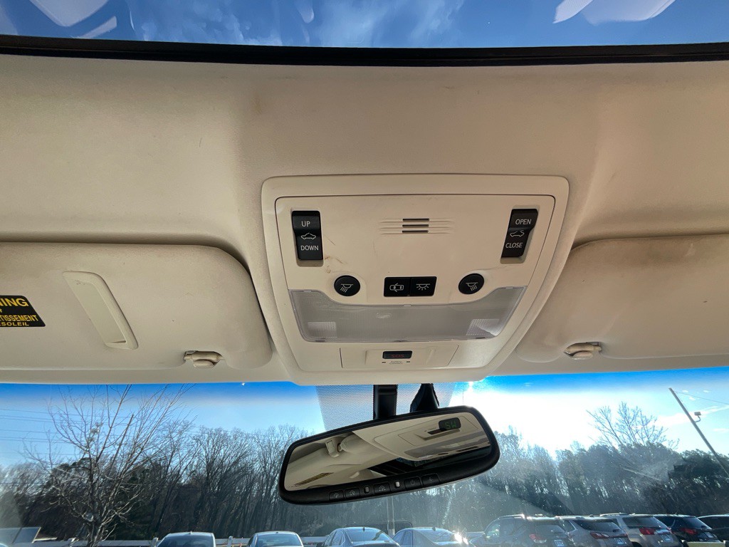 2015 Lexus ES 350 Image 25