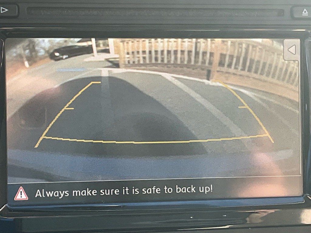 2013 Volkswagen Passat Image 25