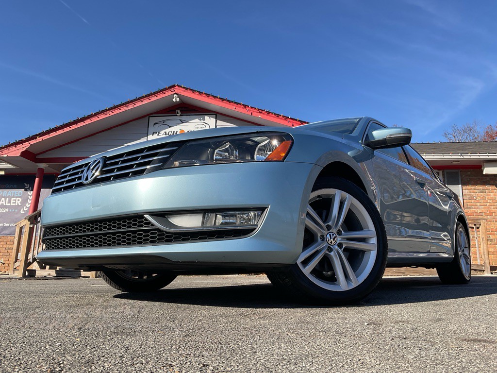 2013 Volkswagen Passat Image 46