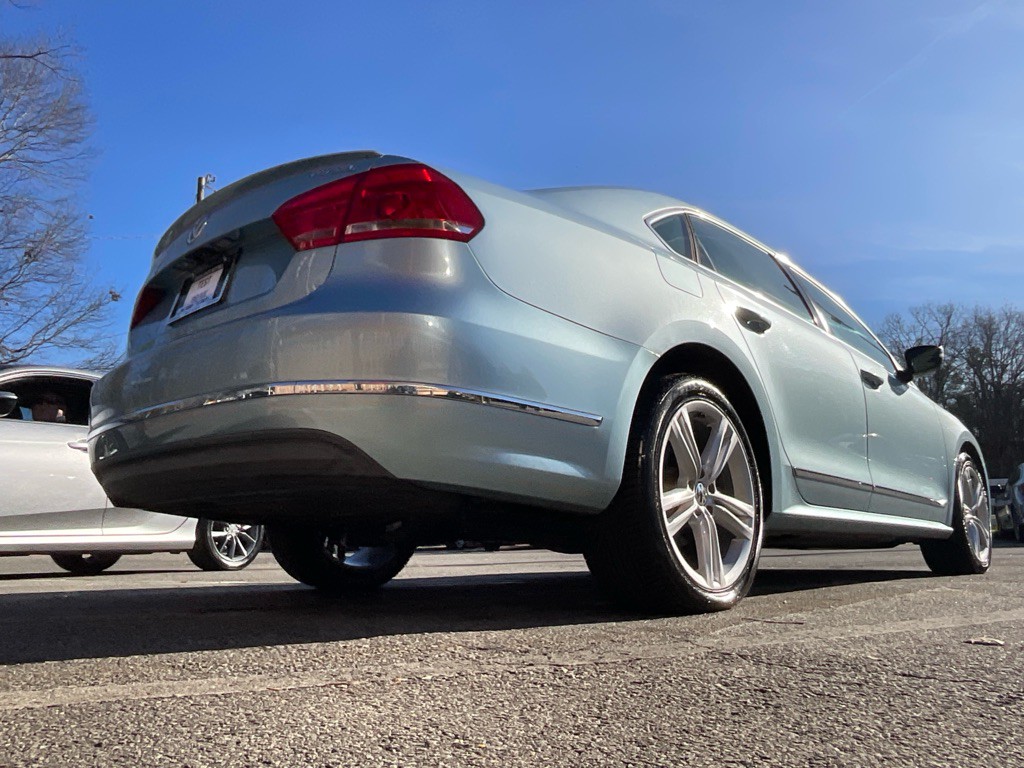 2013 Volkswagen Passat Image 47
