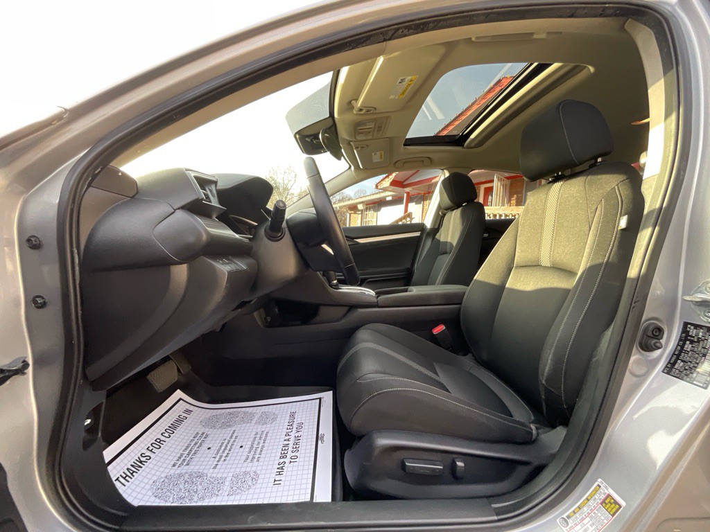 2019 Honda Civic Image 13