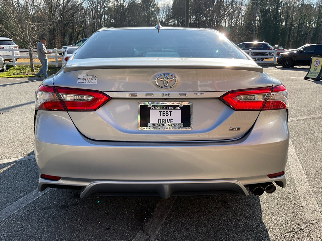 2019 Toyota Camry Image 6