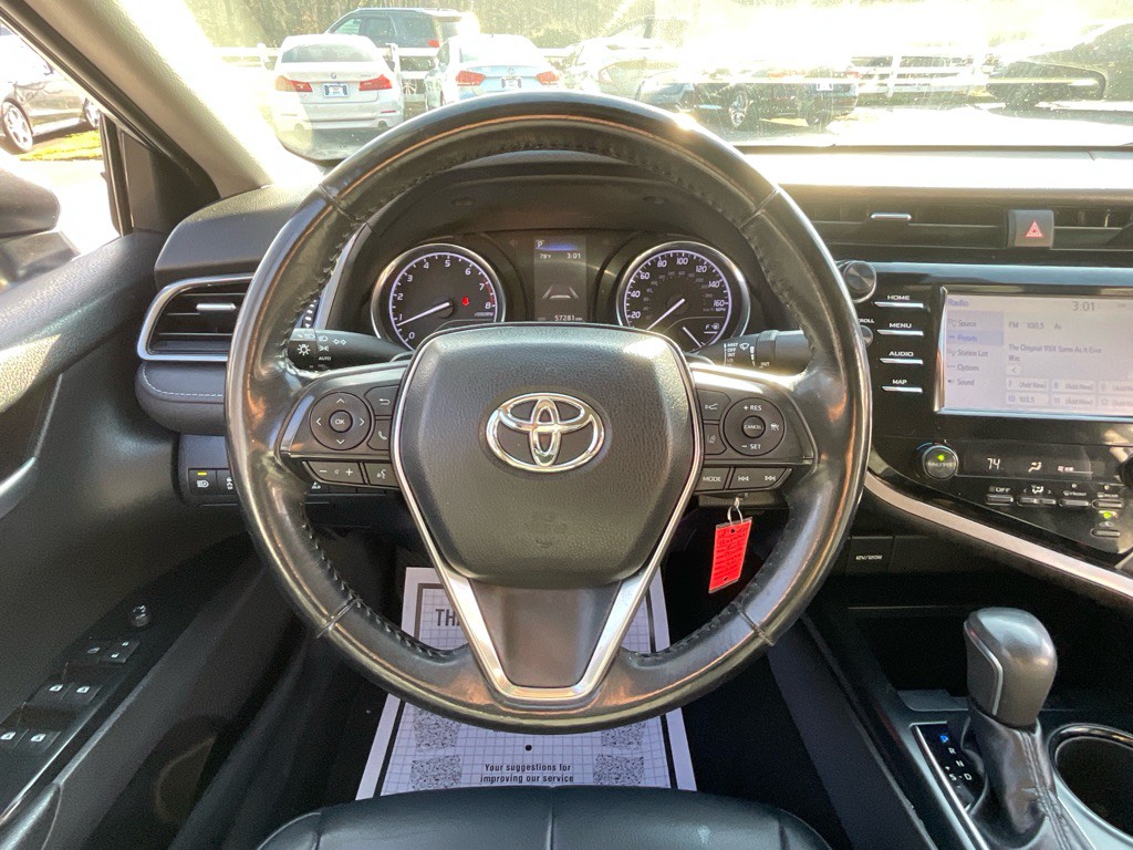 2019 Toyota Camry Image 22