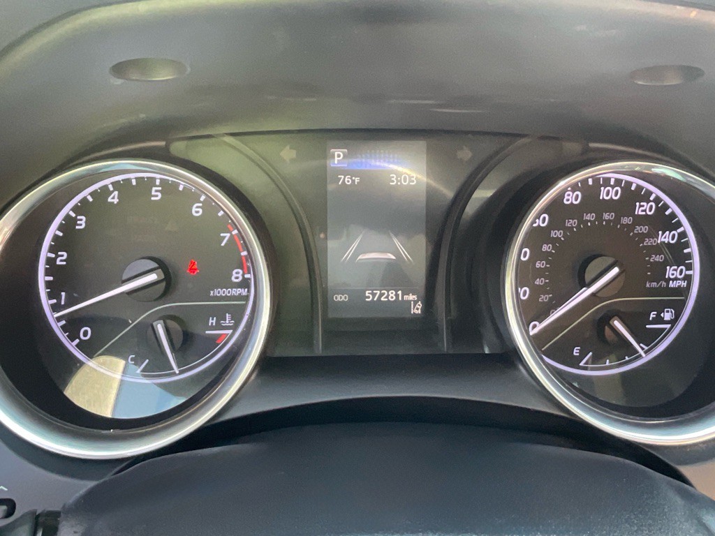 2019 Toyota Camry Image 24