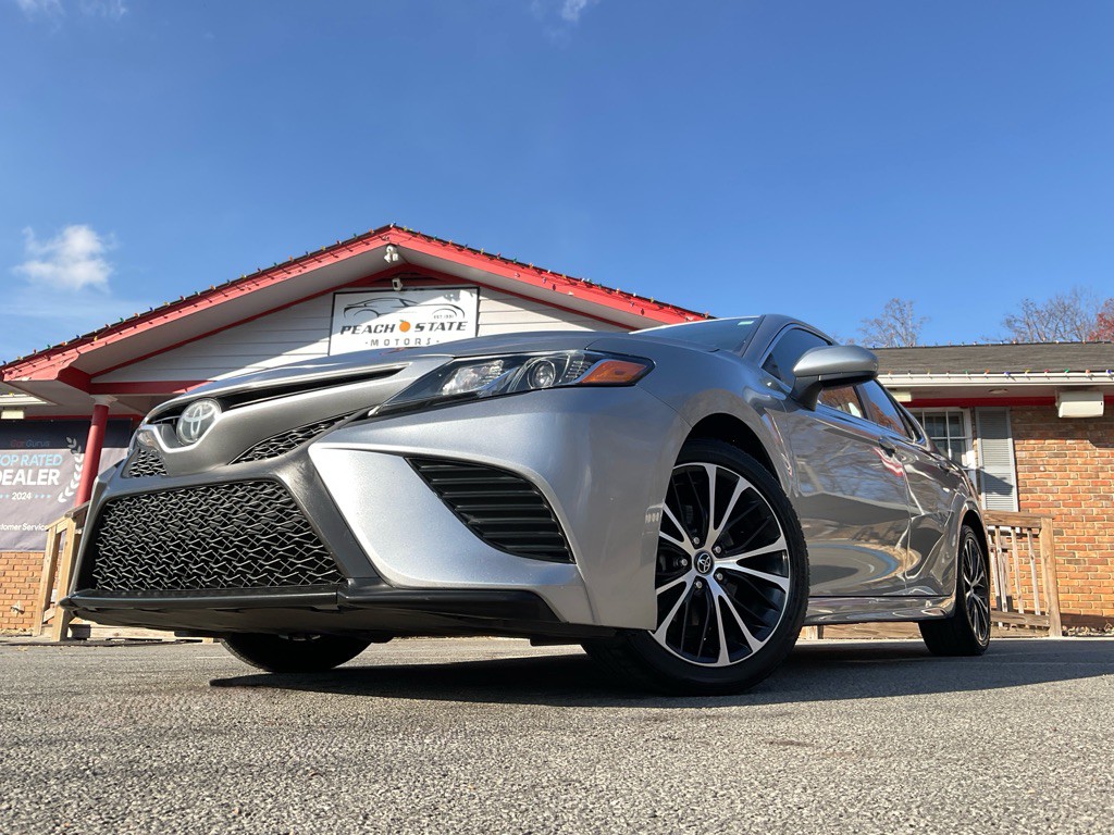 2019 Toyota Camry Image 42