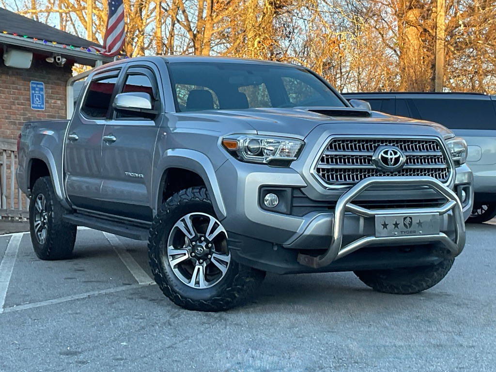 2016 Toyota Tacoma Image 3