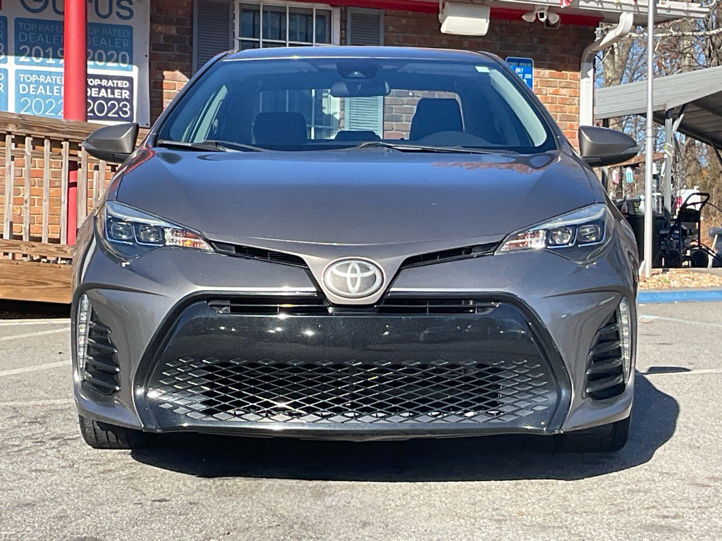 2017 Toyota Corolla Image 2