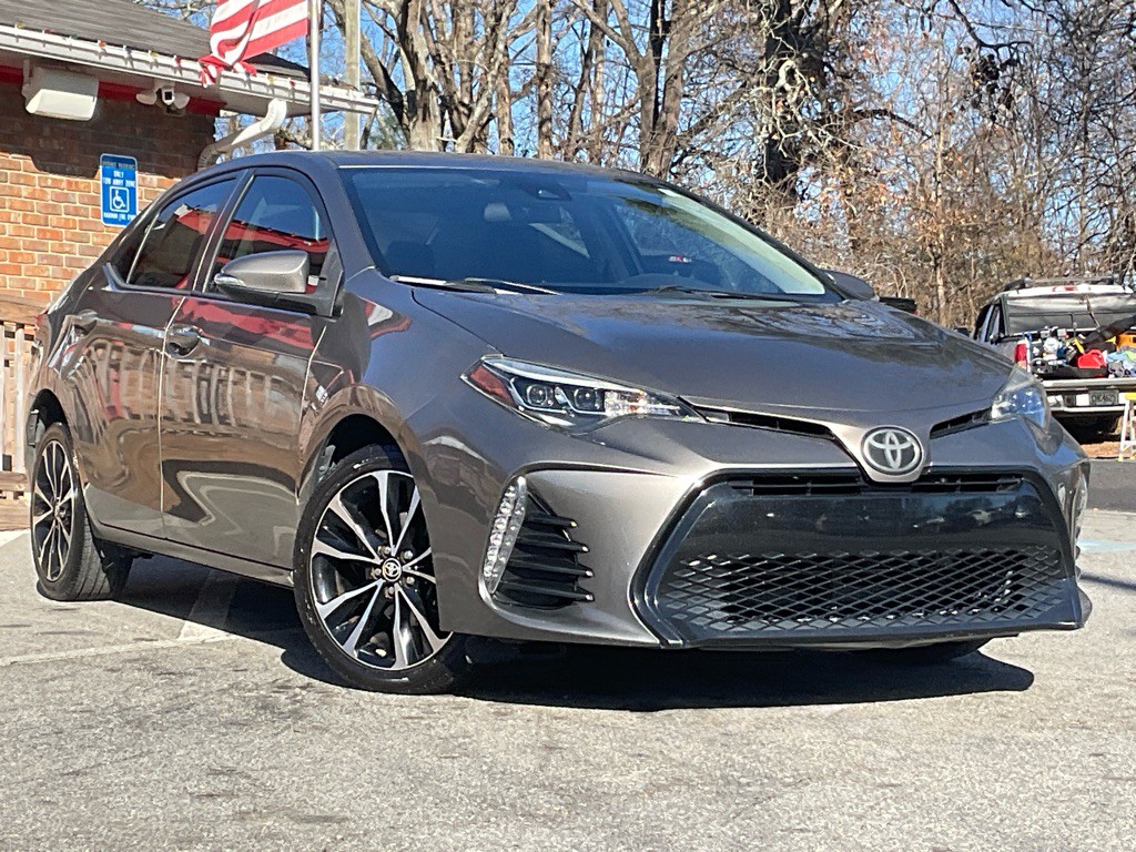 2017 Toyota Corolla Image 3