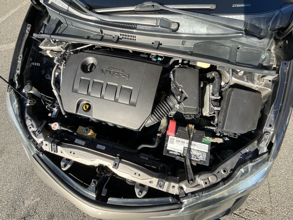 2017 Toyota Corolla Image 13