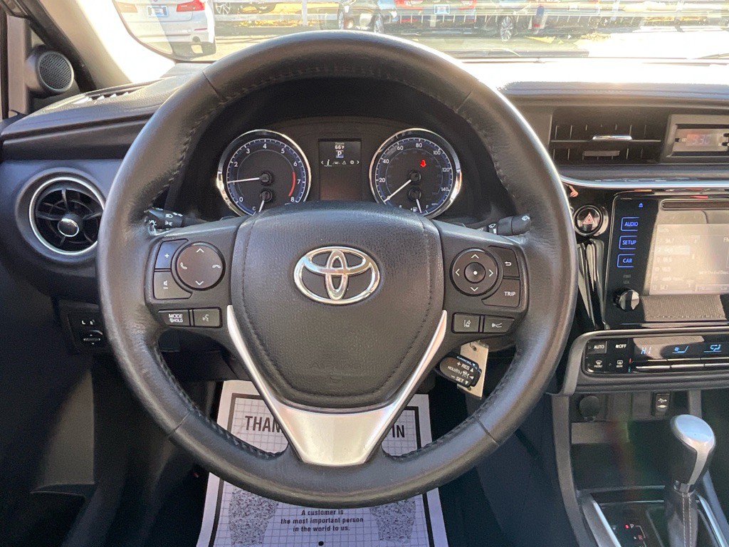 2017 Toyota Corolla Image 23