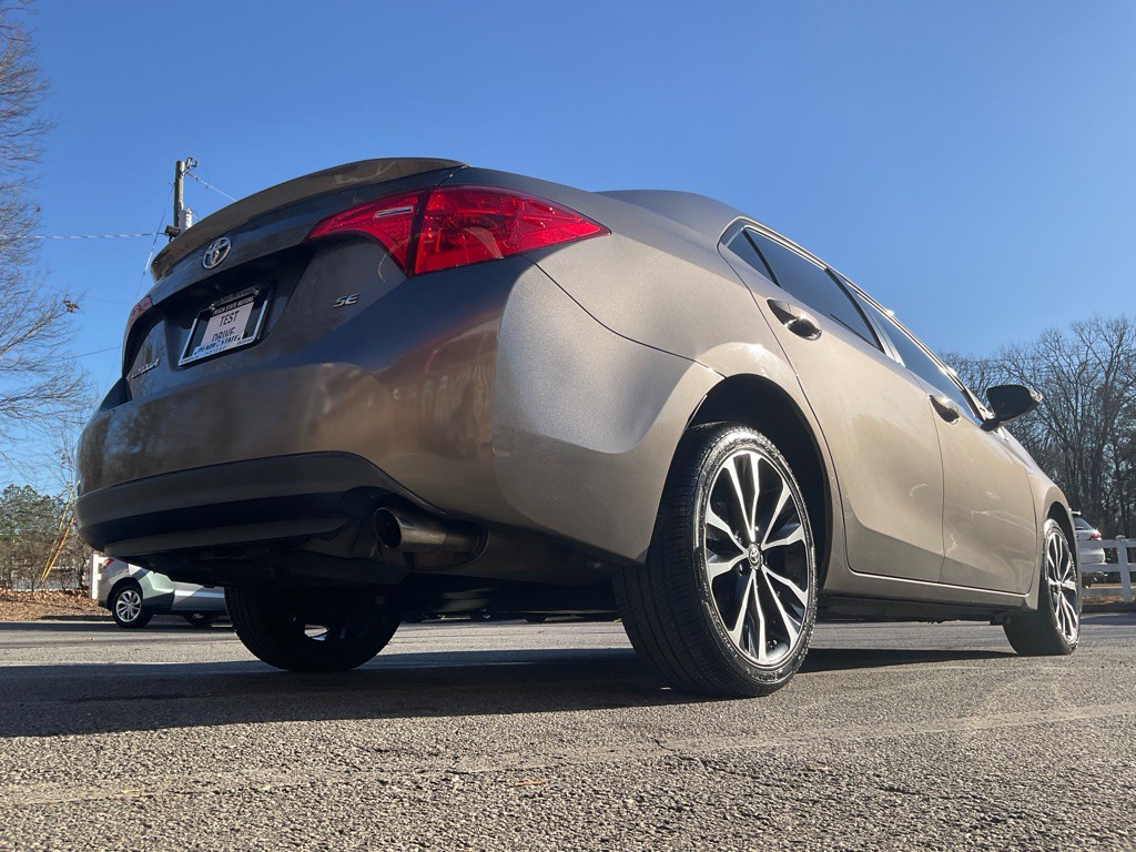 2017 Toyota Corolla Image 44