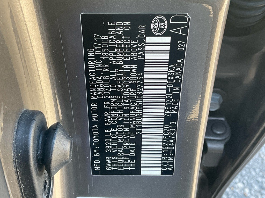 2017 Toyota Corolla Image 45