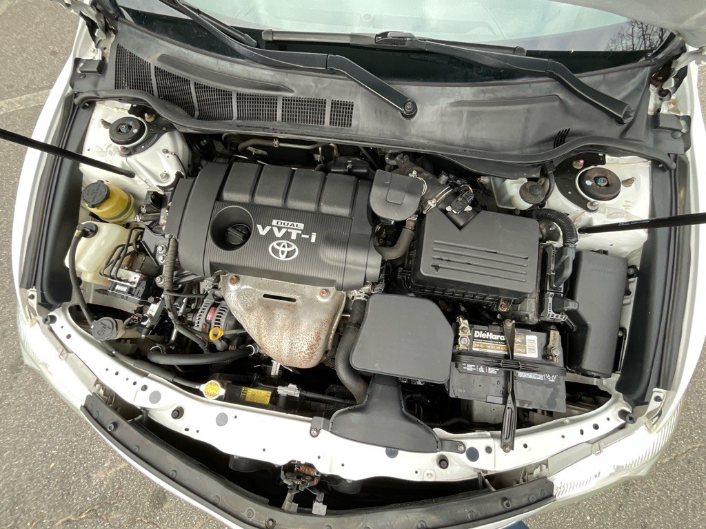 2010 Toyota Camry Image 13