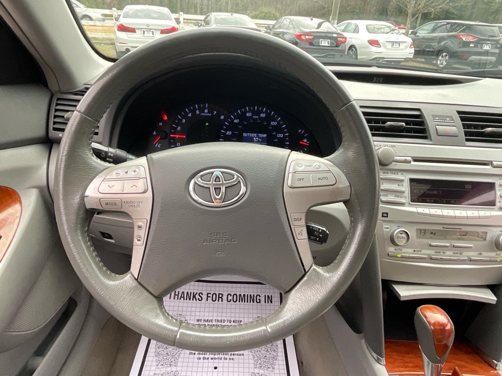 2010 Toyota Camry Image 23
