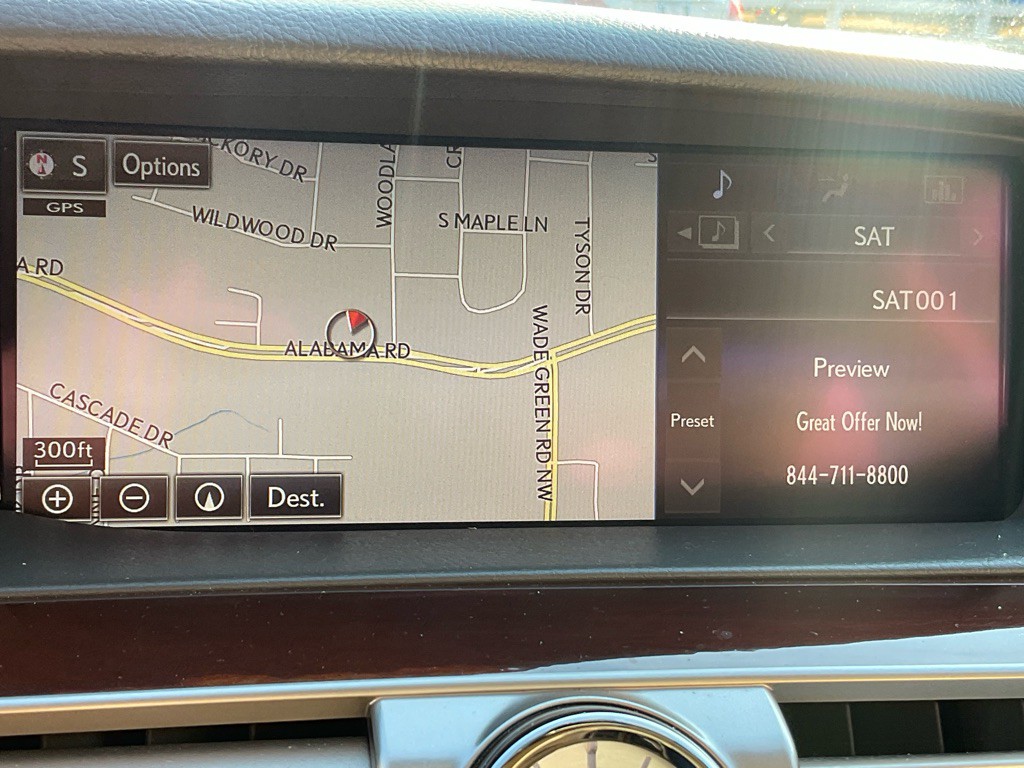 2015 Lexus LS Image 23