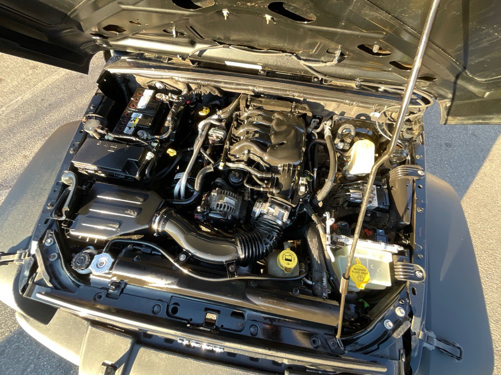 2013 Jeep Wrangler Image 12