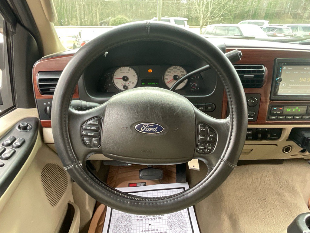 2007 Ford F-250 Image 26