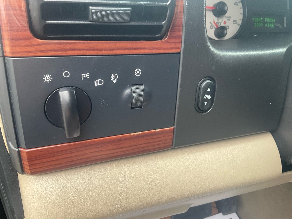 2007 Ford F-250 Image 43