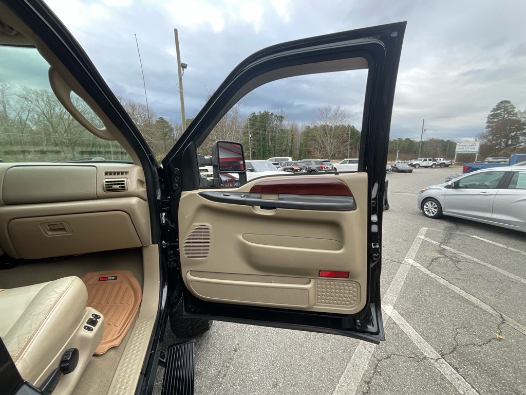 2007 Ford F-250 Image 45