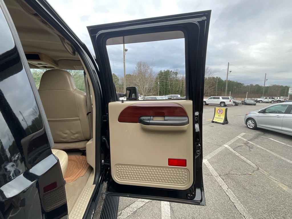 2007 Ford F-250 Image 46