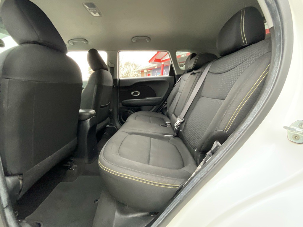 2015 Kia Soul Image 26