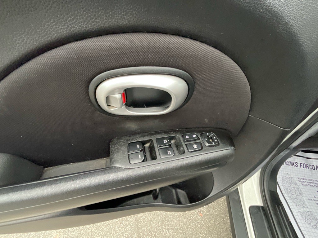 2015 Kia Soul Image 39